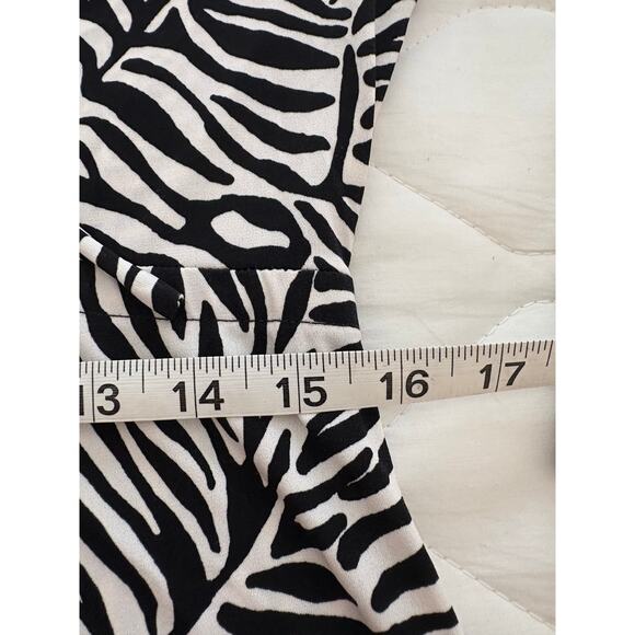 Style & Co Women’s Animal Print Dress Medium Zebra Flow stretchy long sleeve - Picture 4 of 5